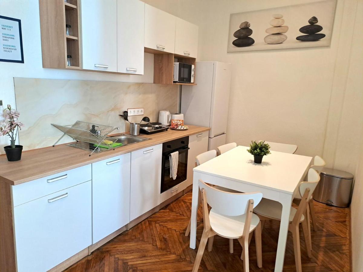 Emerald Apartment Budapest Exterior photo
