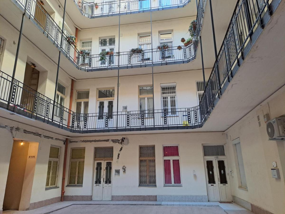Emerald Apartment Budapest Exterior photo